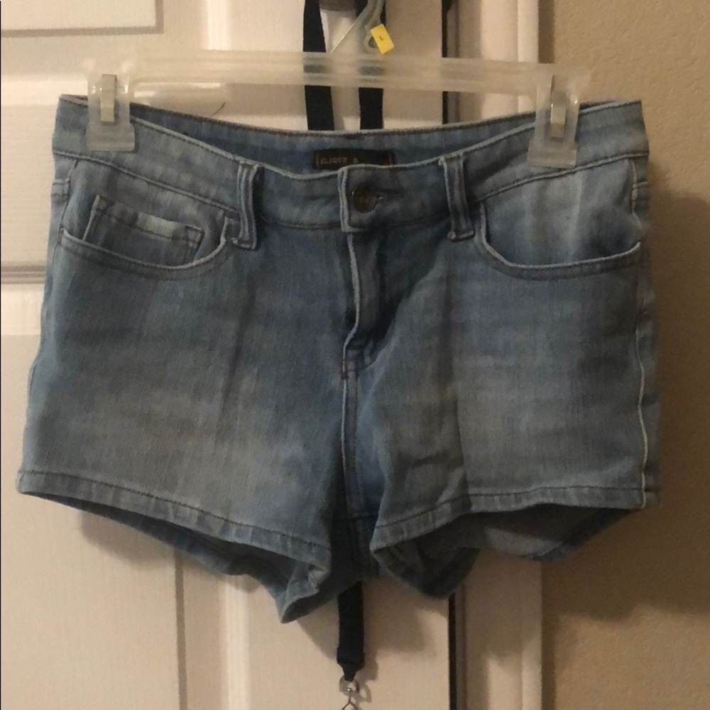 Stretchy jean shorts